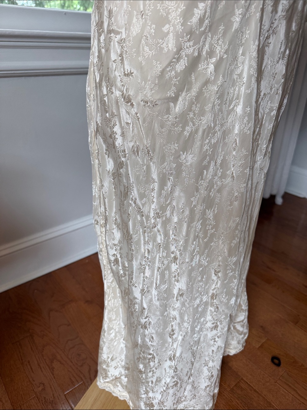 NWOT Intimately “Me With You” Ivory slip Dress - Picture 6 of 12